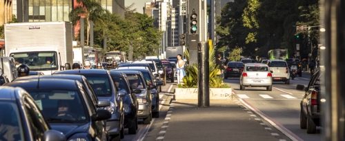 Emplacamentos de veículos cresceram 23% em agosto e Fiat lidera ranking